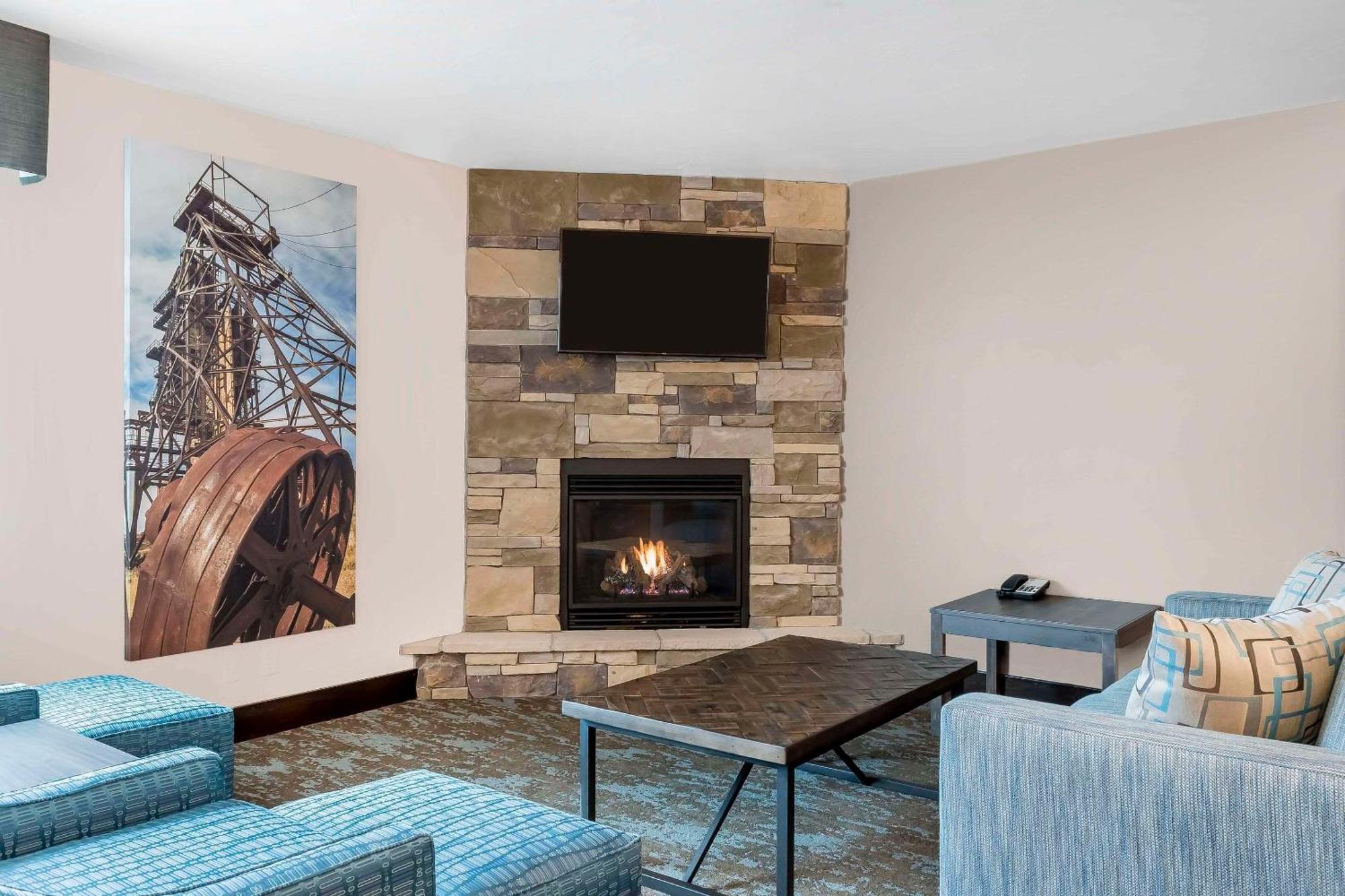 Copper King Convention Center, Ascend Hotel Collection Butte Eksteriør bilde